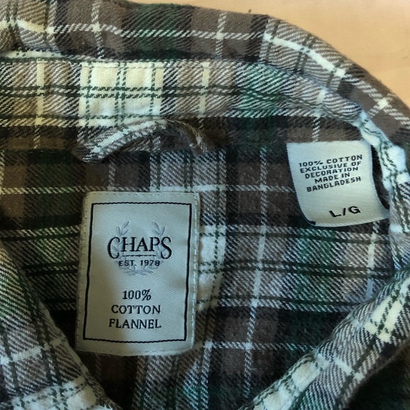 🍄 Chaps button down flannel - Picture 5 of 8